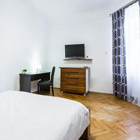 Apartamento на романчука в центрі