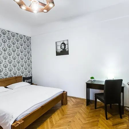 Apartamento на романчука в центрі