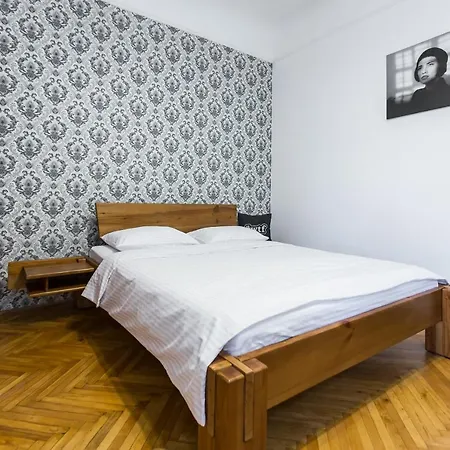 Appartement на романчука в центрі *