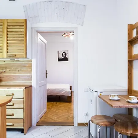 на романчука в центрі Appartement
